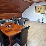 Travel House *